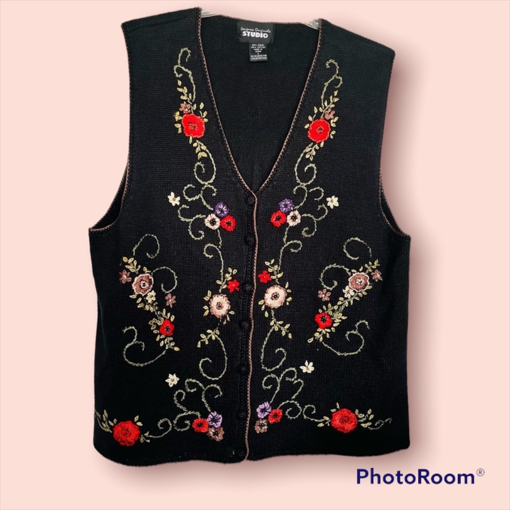 Vintage Design Original Studio Black Floral Embroidered Sweater Vest